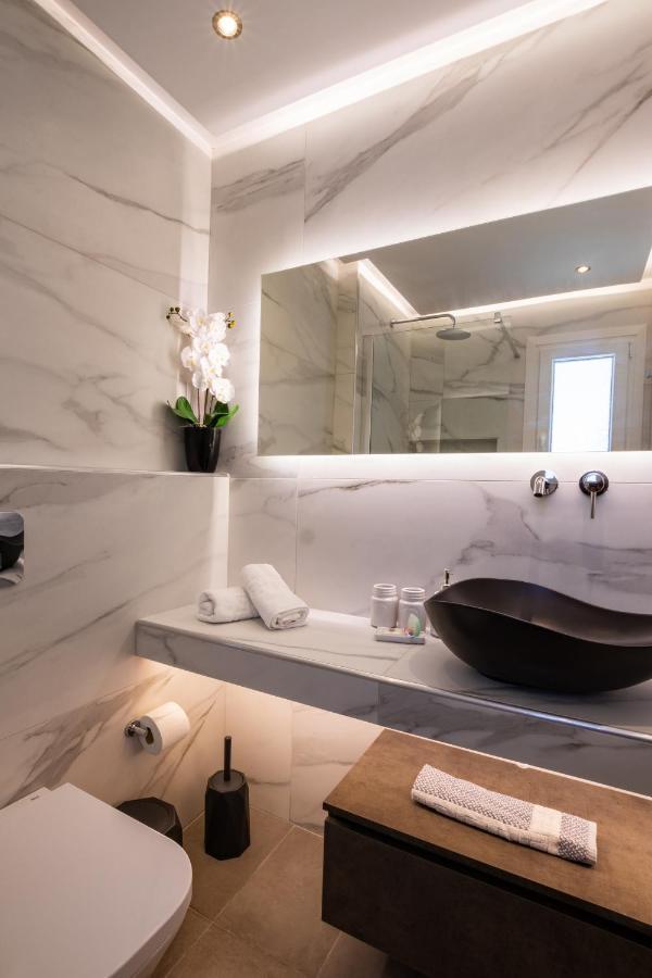 Aronia Luxury Apartments Karpathos 外观 照片