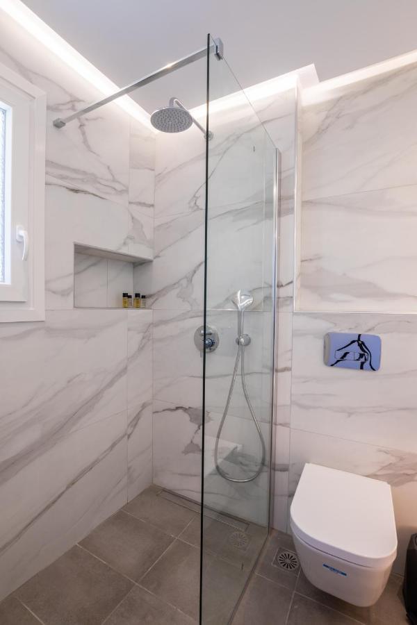 Aronia Luxury Apartments Karpathos 外观 照片